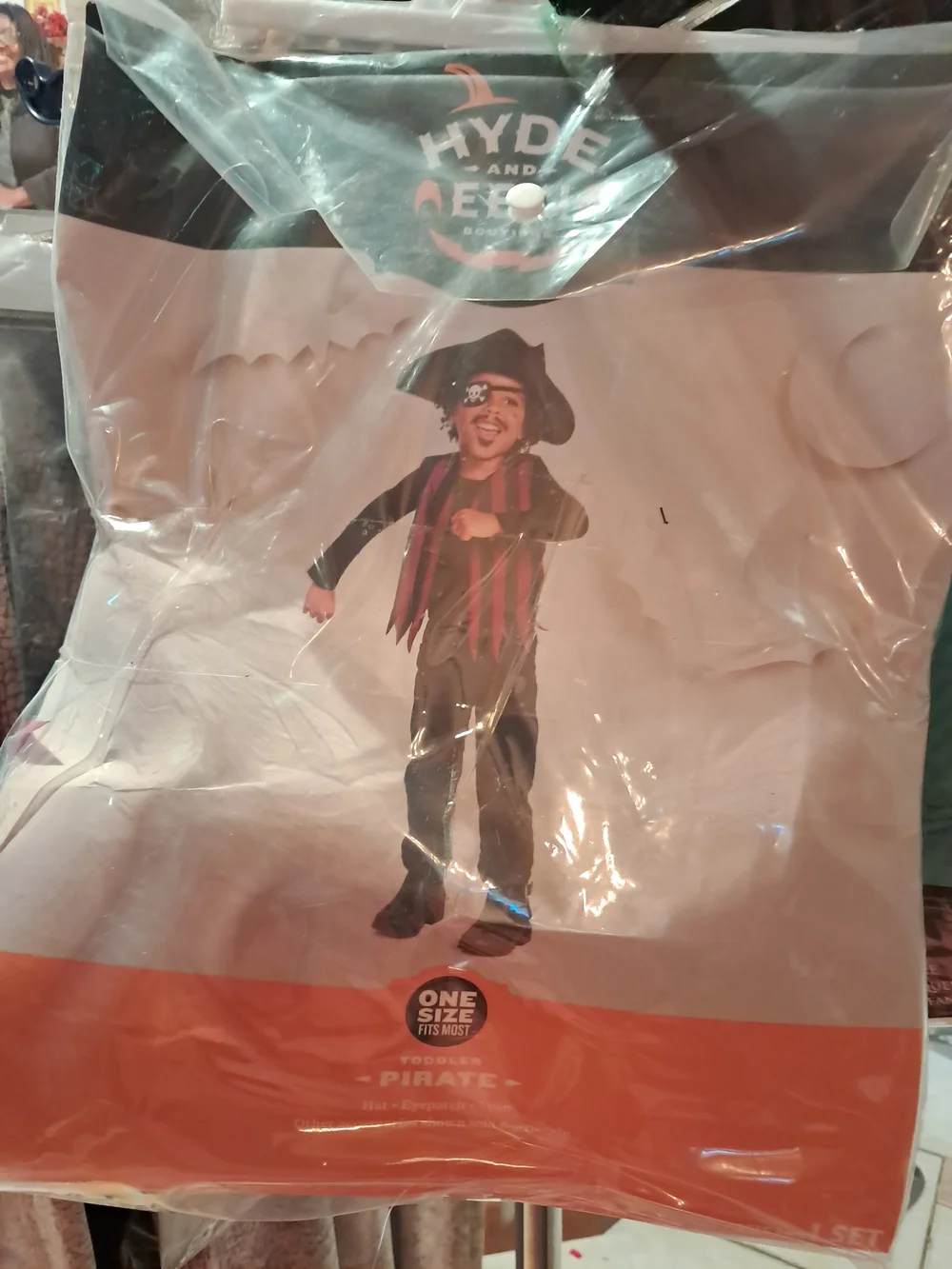 Kids' Black and Red Pirate Costume